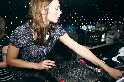 2014nina-kraviz-24-aug.jpg